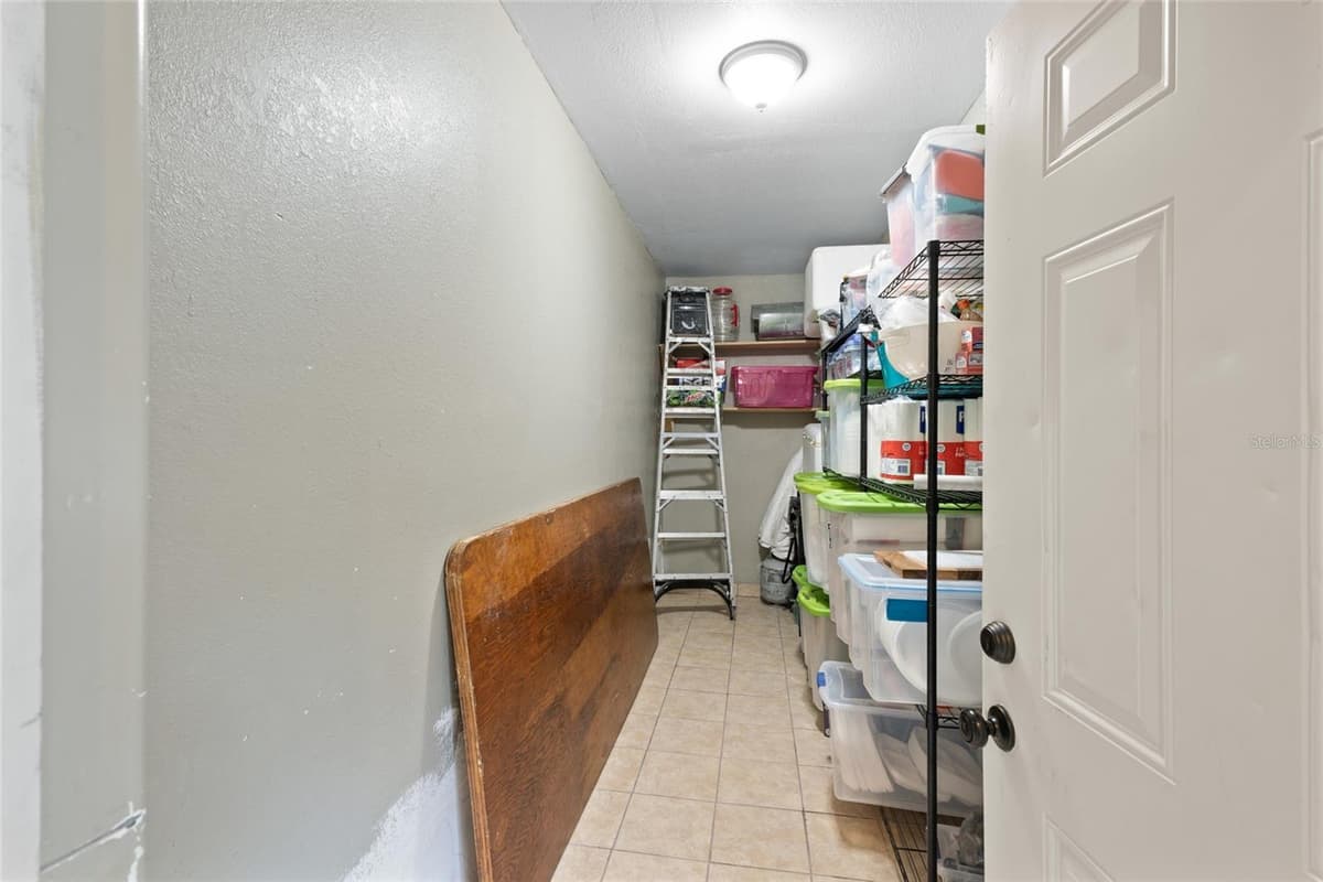 106 BERESFORD AVENUE — photo 56 of 79