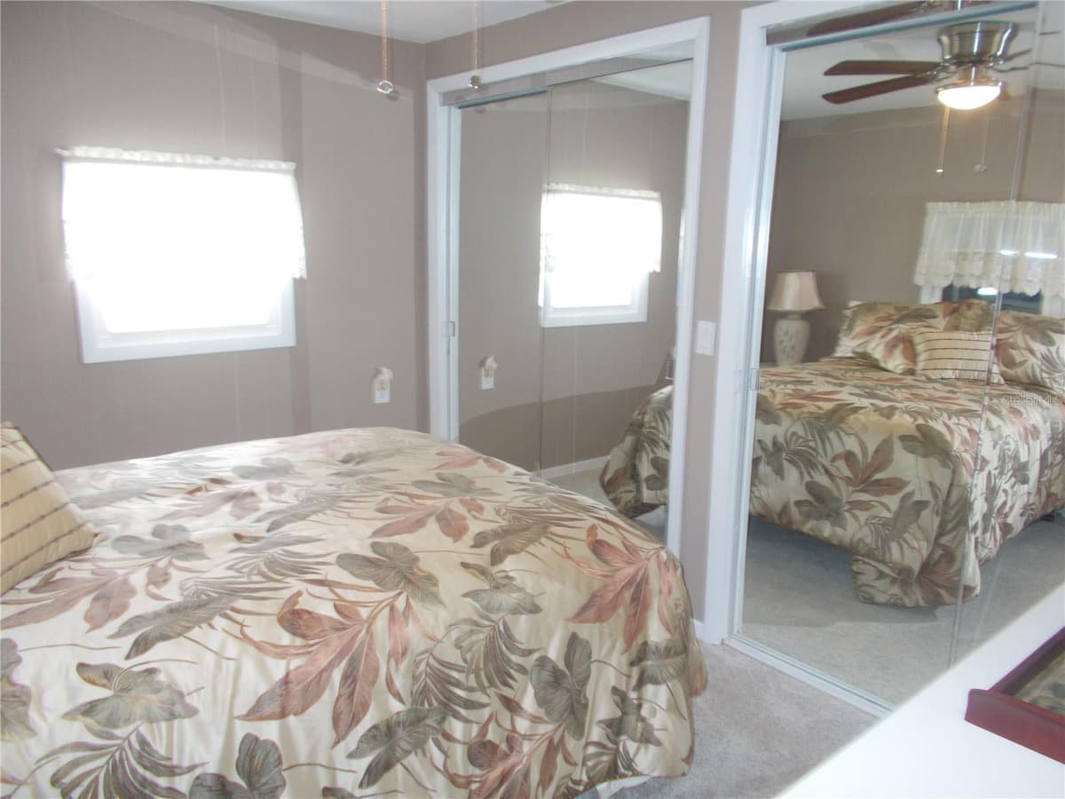 5755 HOLIDAY PARK BOULEVARD — photo 19 of 67