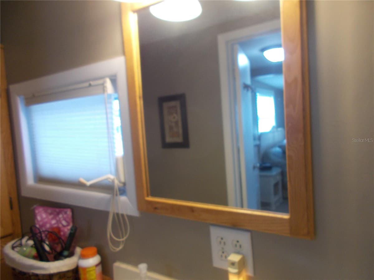 5755 HOLIDAY PARK BOULEVARD — photo 16 of 67