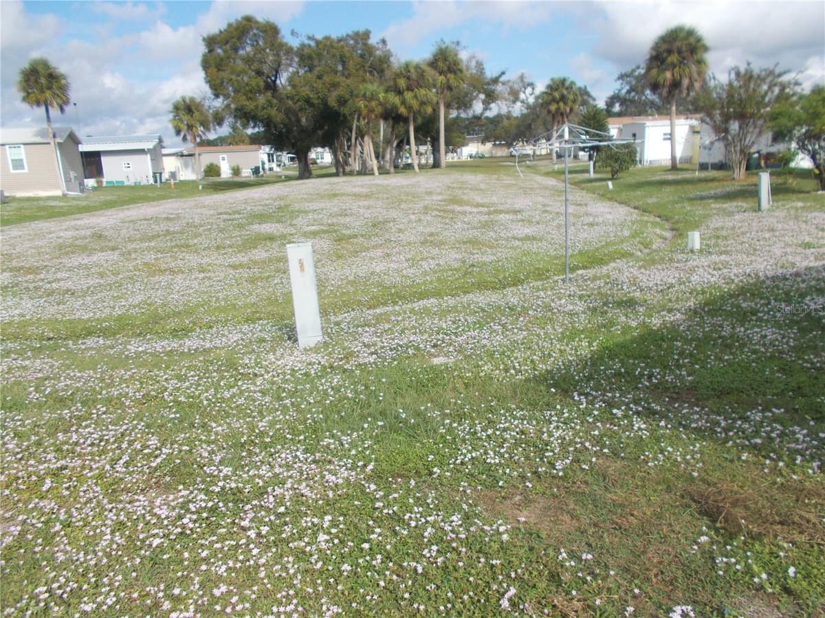 5755 HOLIDAY PARK BOULEVARD — photo 37 of 67
