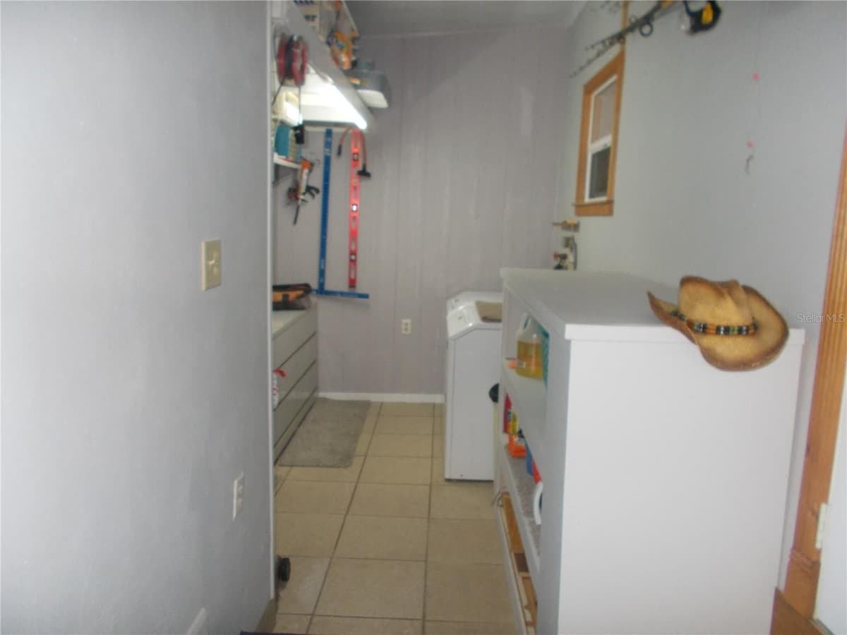 5755 HOLIDAY PARK BOULEVARD — photo 29 of 67