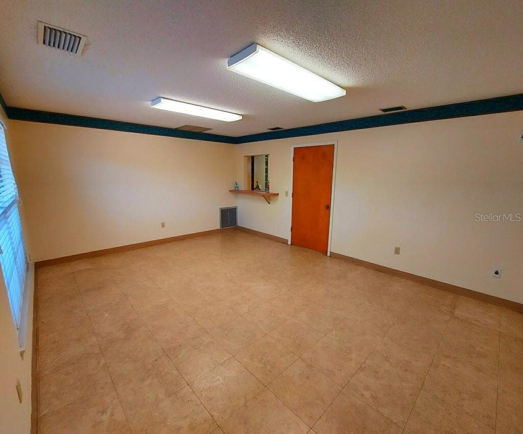 4810 26TH STREET — photo 11 of 22