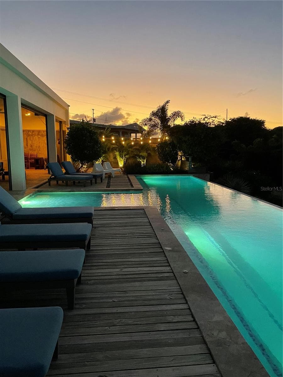673 CASA BLUE — photo 75 of 81