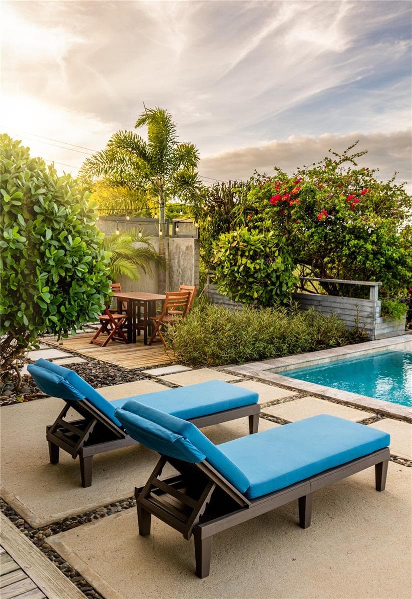 673 CASA BLUE — photo 16 of 81