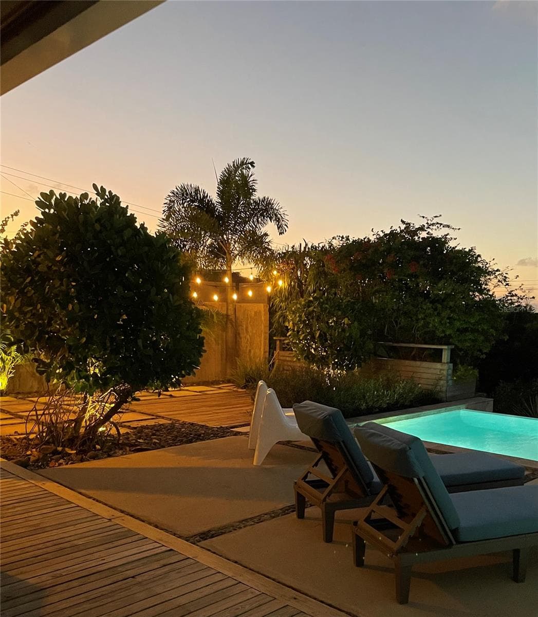 673 CASA BLUE — photo 76 of 81