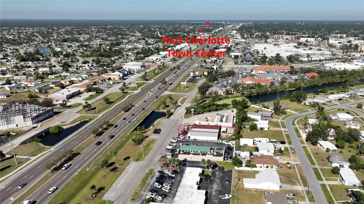 3496 TAMIAMI TRAIL — photo 8 of 11