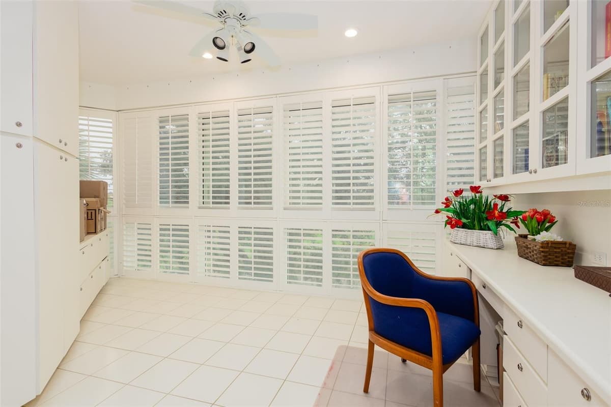 334 ENCLAVE DRIVE — photo 13 of 40
