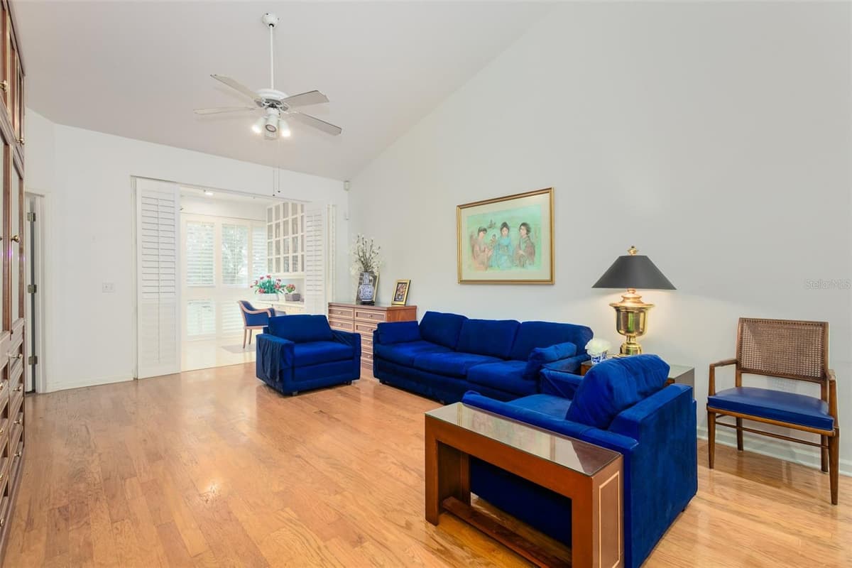 334 ENCLAVE DRIVE — photo 6 of 40