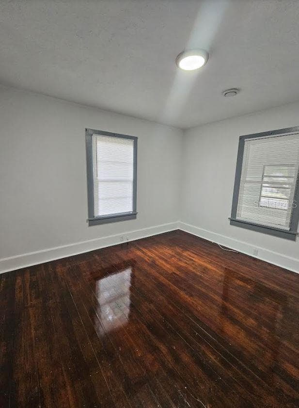 1414 JOHNS AVENUE — photo 10 of 19