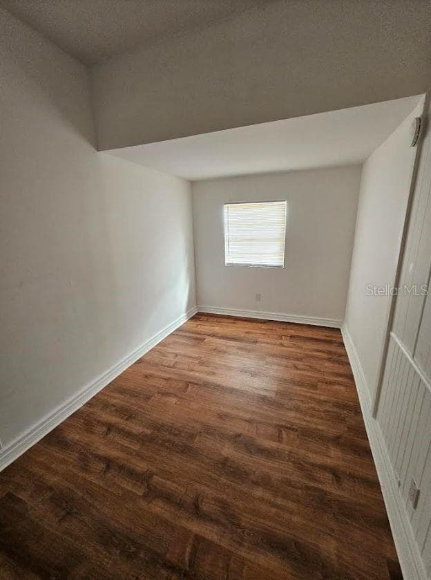 1414 JOHNS AVENUE — photo 18 of 19
