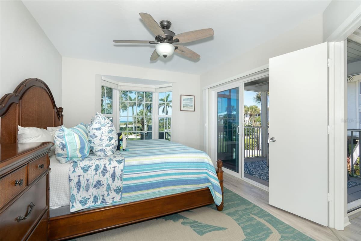 7454 PALM ISLAND DRIVE — photo 27 of 36