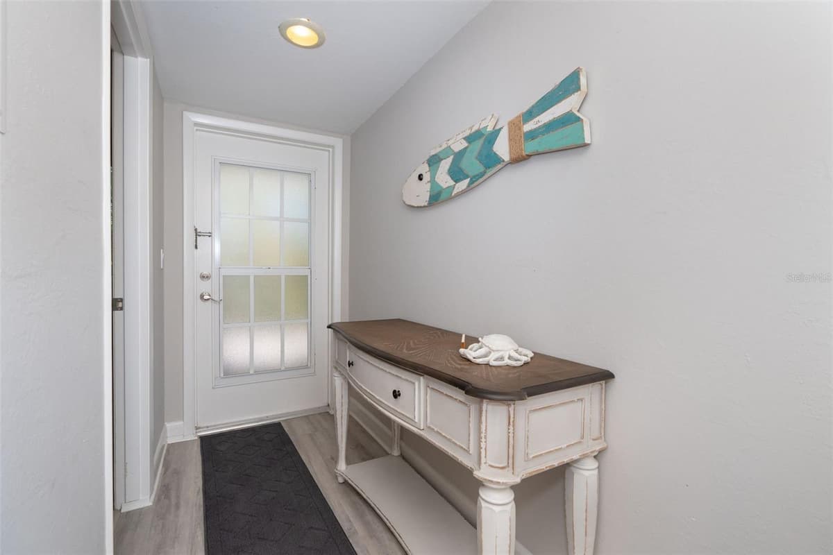 7454 PALM ISLAND DRIVE — photo 16 of 36