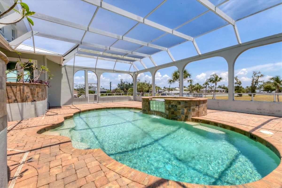 342 GREEN DOLPHIN DRIVE — photo 44 of 54