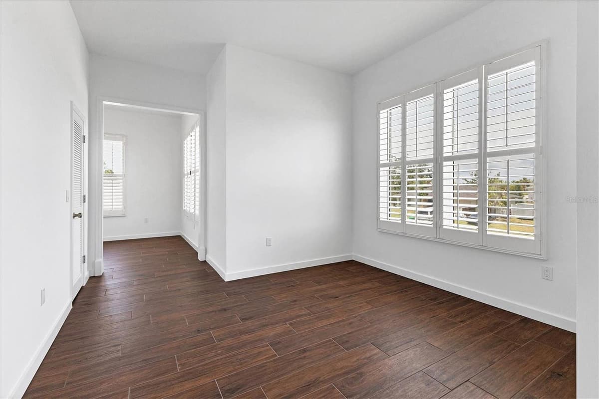 342 GREEN DOLPHIN DRIVE — photo 28 of 54