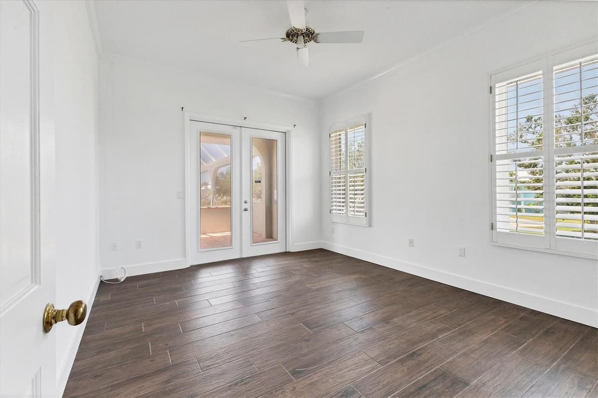 342 GREEN DOLPHIN DRIVE — photo 32 of 54