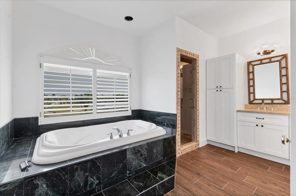 342 GREEN DOLPHIN DRIVE — photo 27 of 54