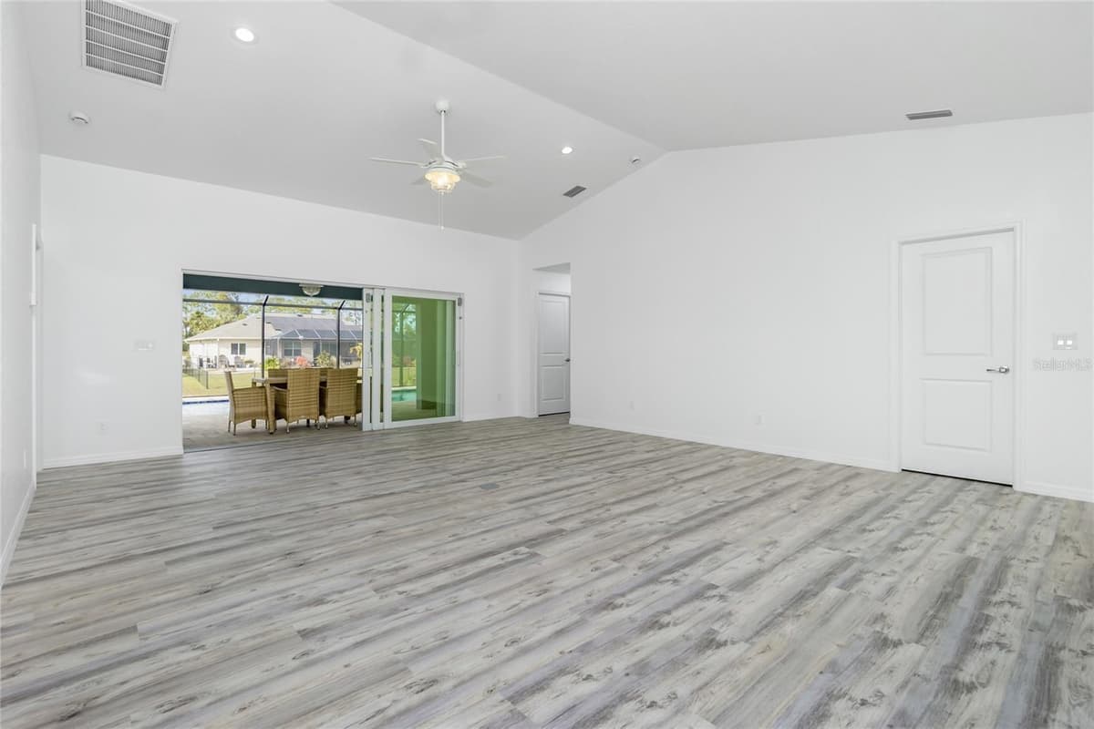 8099 WALBERT STREET — photo 12 of 55