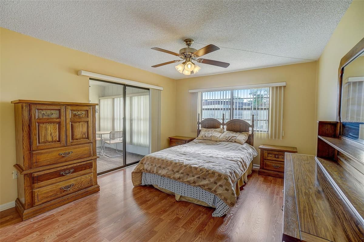 2400 WINDING CREEK BOULEVARD — photo 27 of 43