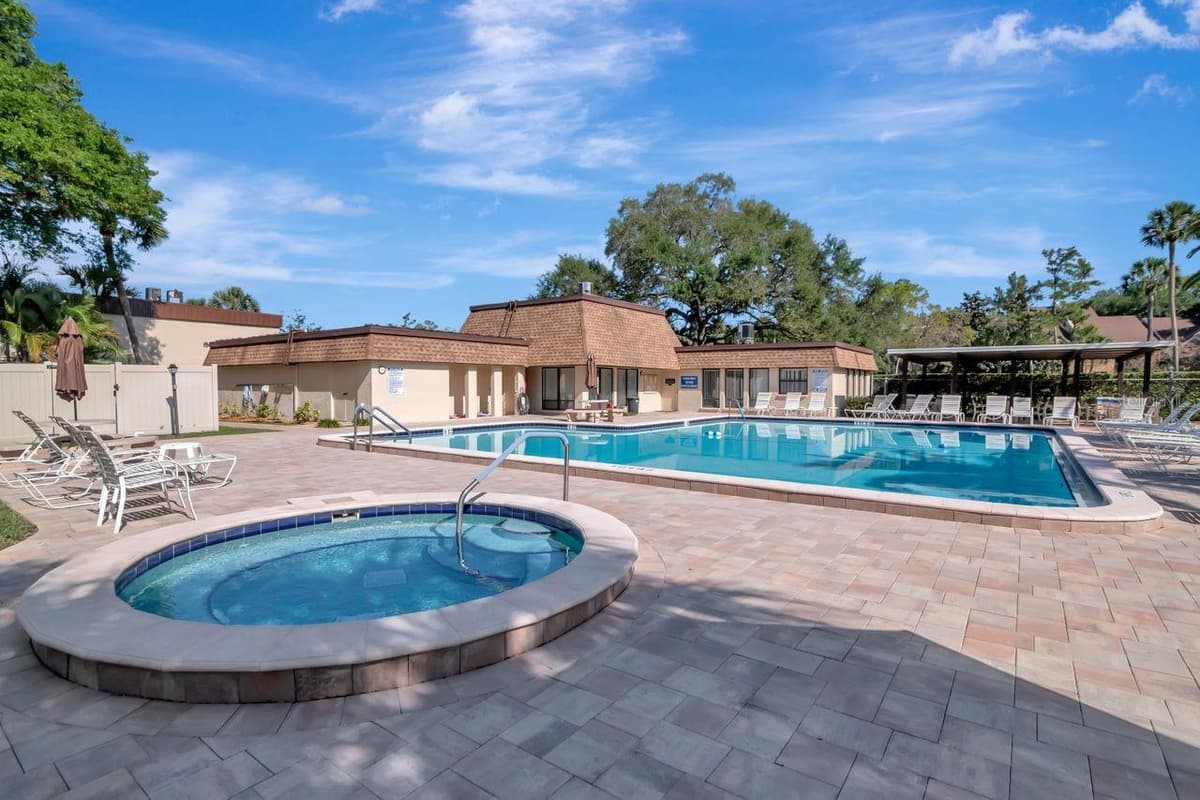 2400 WINDING CREEK BOULEVARD — photo 43 of 43