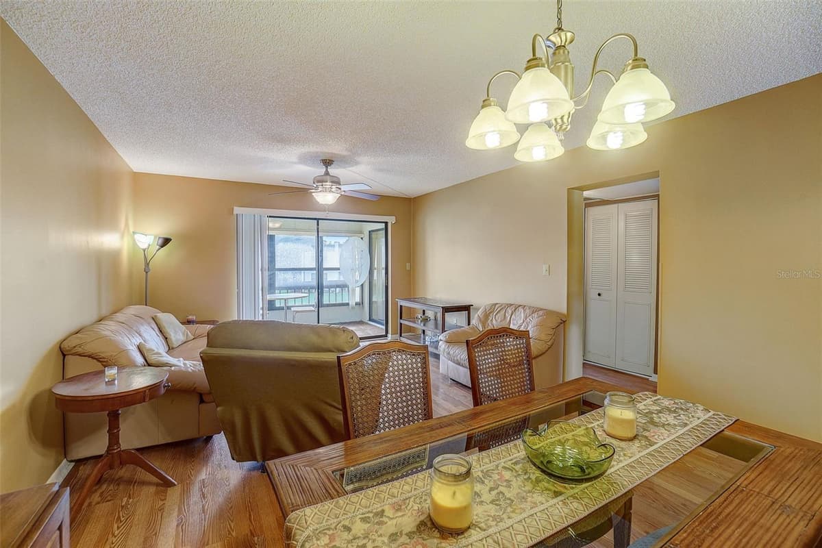 2400 WINDING CREEK BOULEVARD — photo 13 of 43