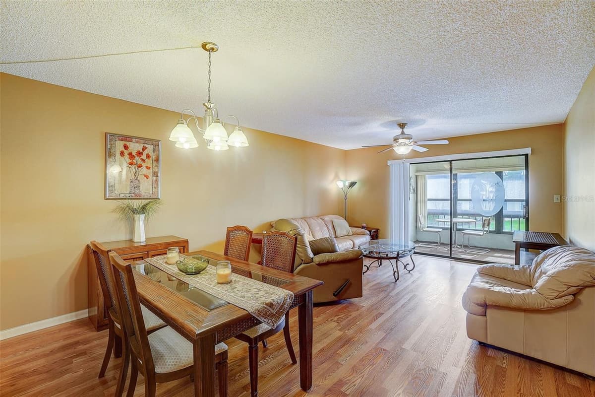 2400 WINDING CREEK BOULEVARD — photo 12 of 43