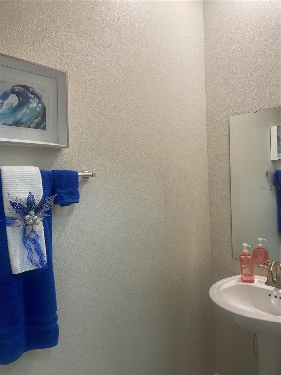 3253 WAUSEON DRIVE — photo 38 of 40