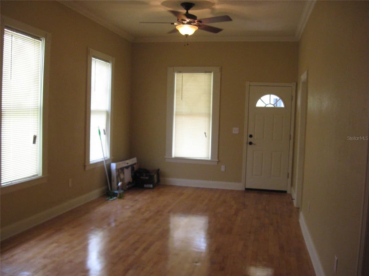 1506 15TH STREET — photo 3 of 4