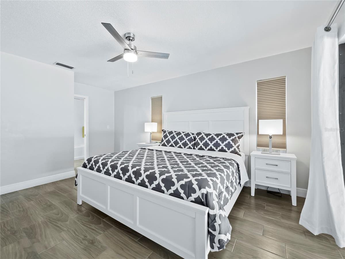 516 CASAS BONITAS WAY — photo 12 of 25