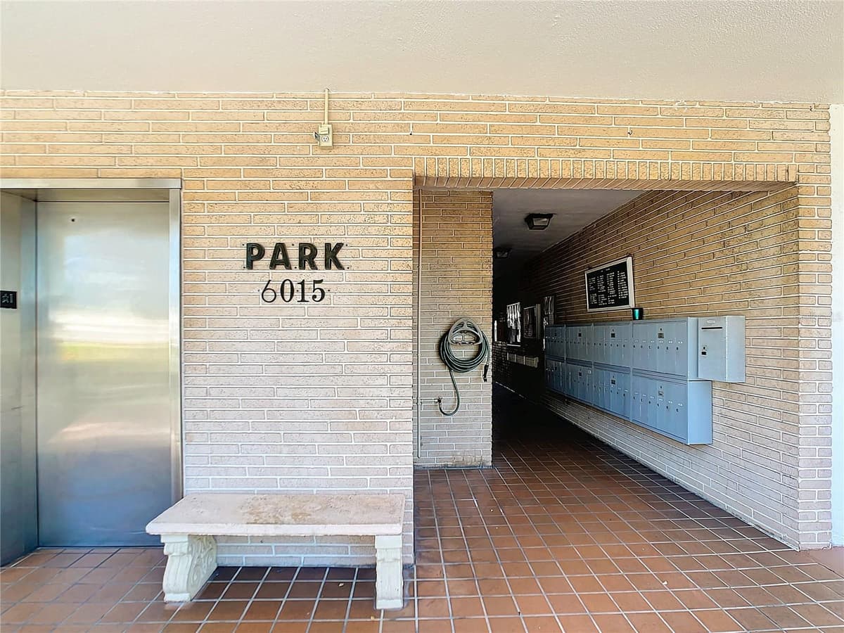 6015 19TH STREET — photo 6 of 38