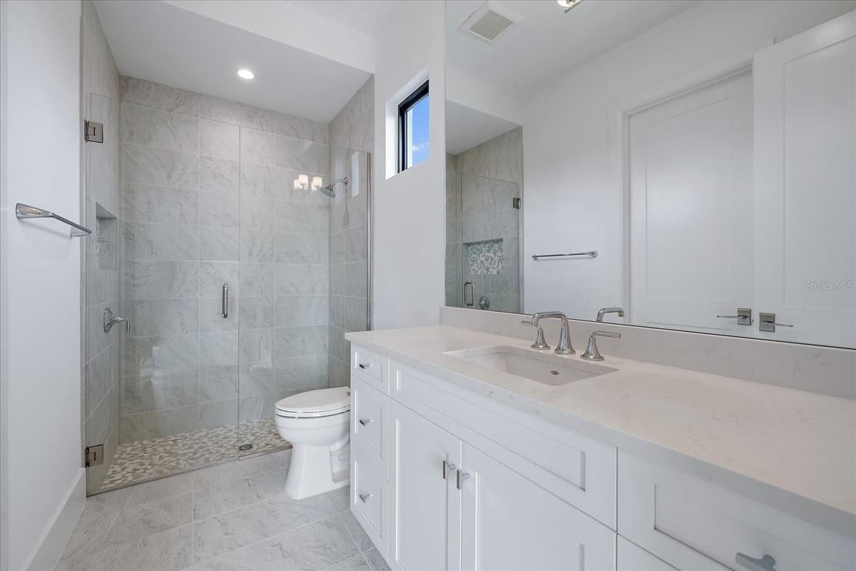 3739 CALEDONIA LANE — photo 15 of 38