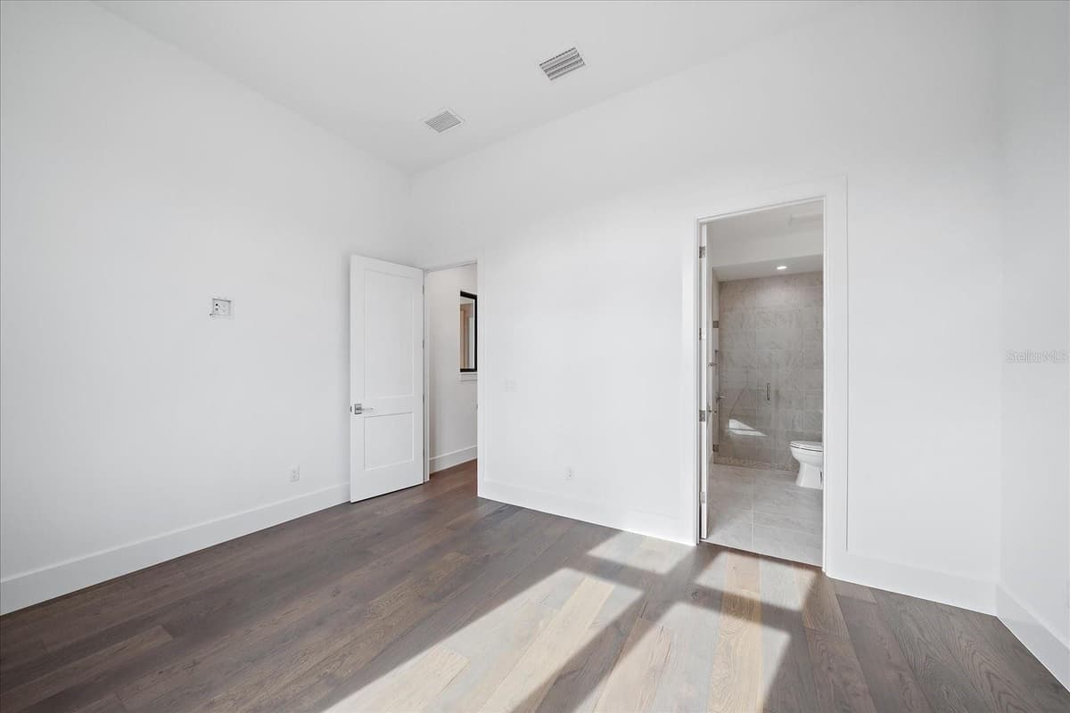 3739 CALEDONIA LANE — photo 14 of 38