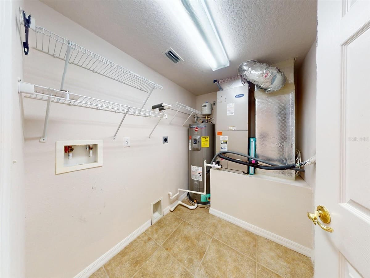 5300 ATLANTIC AVENUE — photo 20 of 50