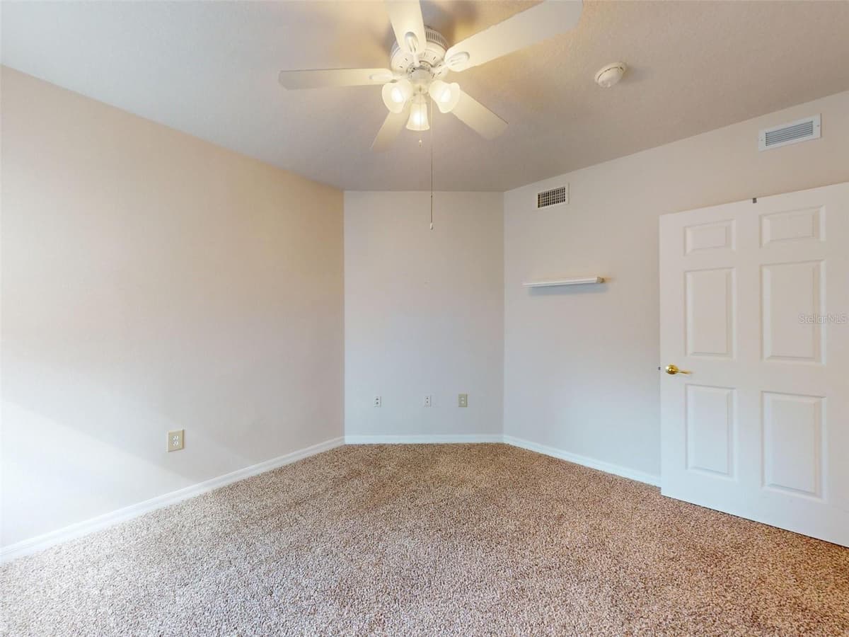 5300 ATLANTIC AVENUE — photo 31 of 50
