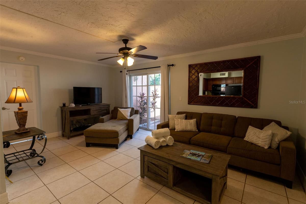 102 39TH STREET — photo 14 of 38