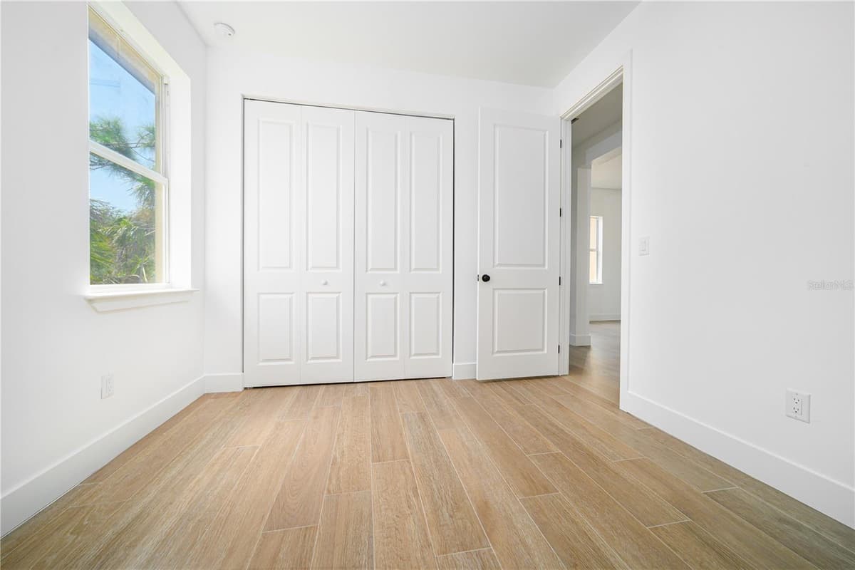 xx 15101 BRAINBRIDGE CIRCLE — photo 6 of 26
