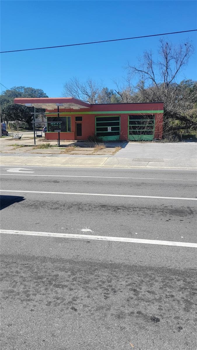 10 250TH STREET — photo 5 of 5