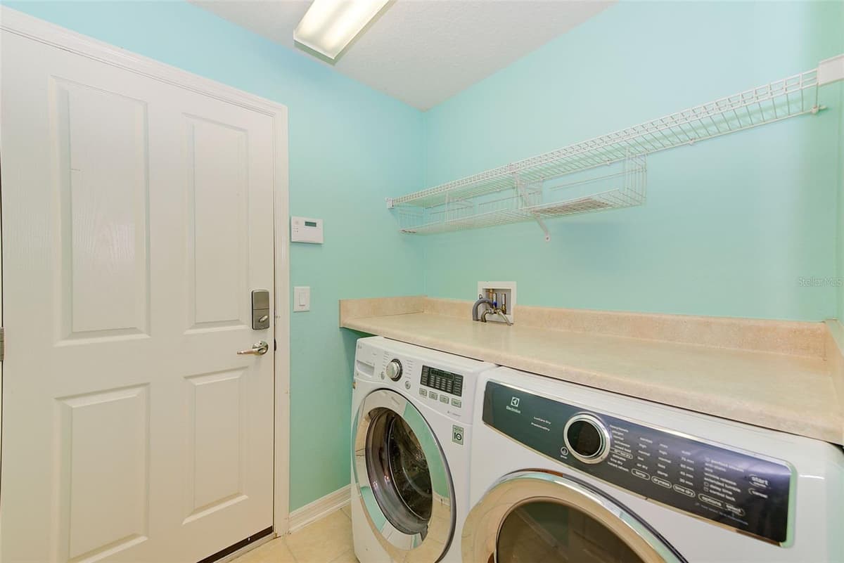 422 DOWN PINE DRIVE — photo 30 of 40