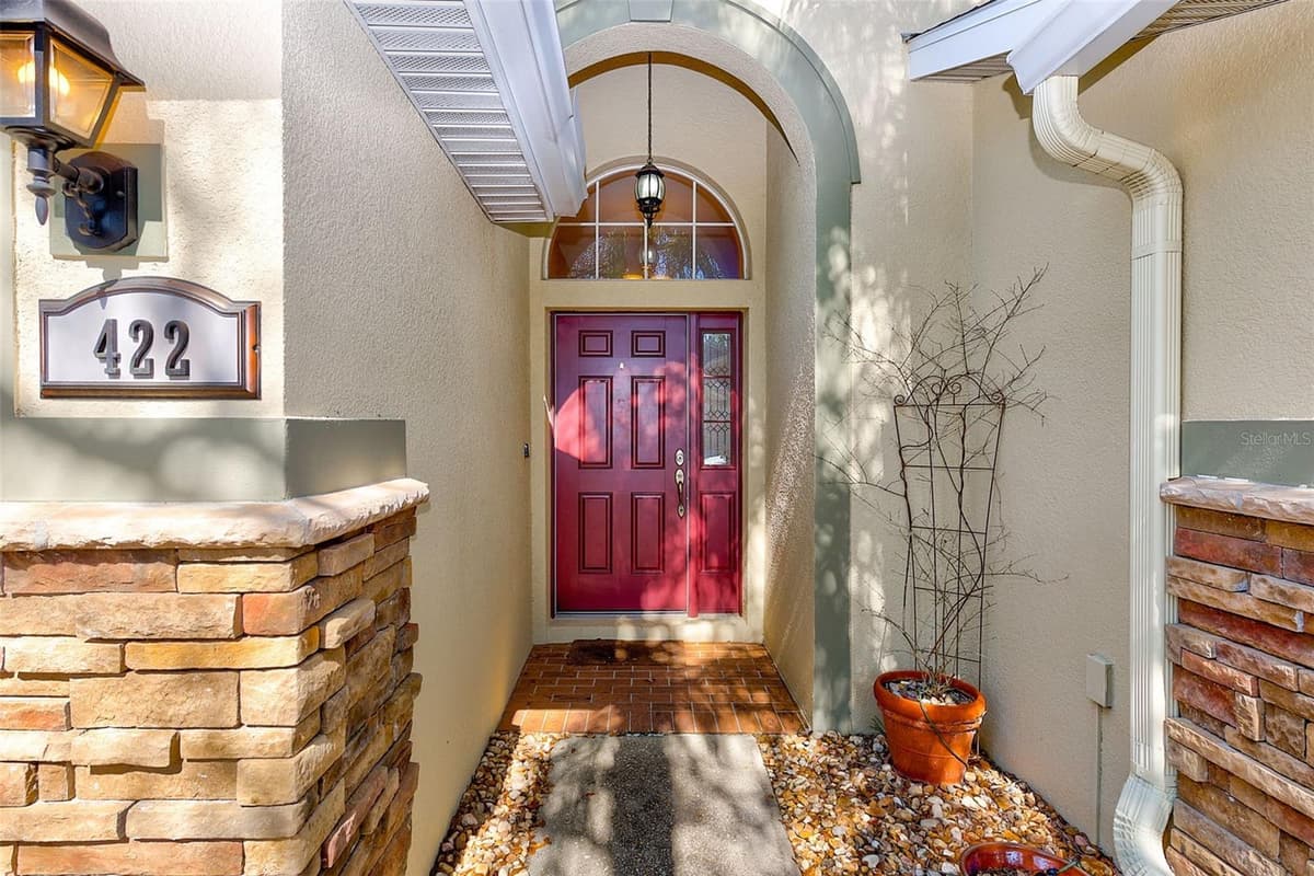 422 DOWN PINE DRIVE — photo 3 of 40
