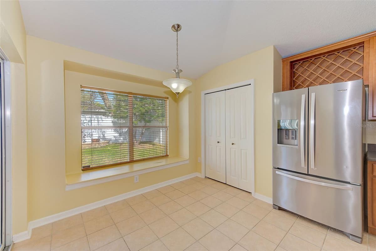 422 DOWN PINE DRIVE — photo 18 of 40