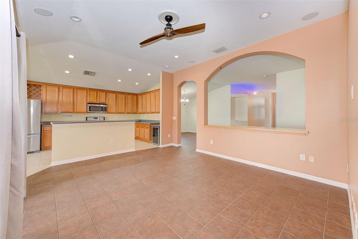 422 DOWN PINE DRIVE — photo 11 of 40