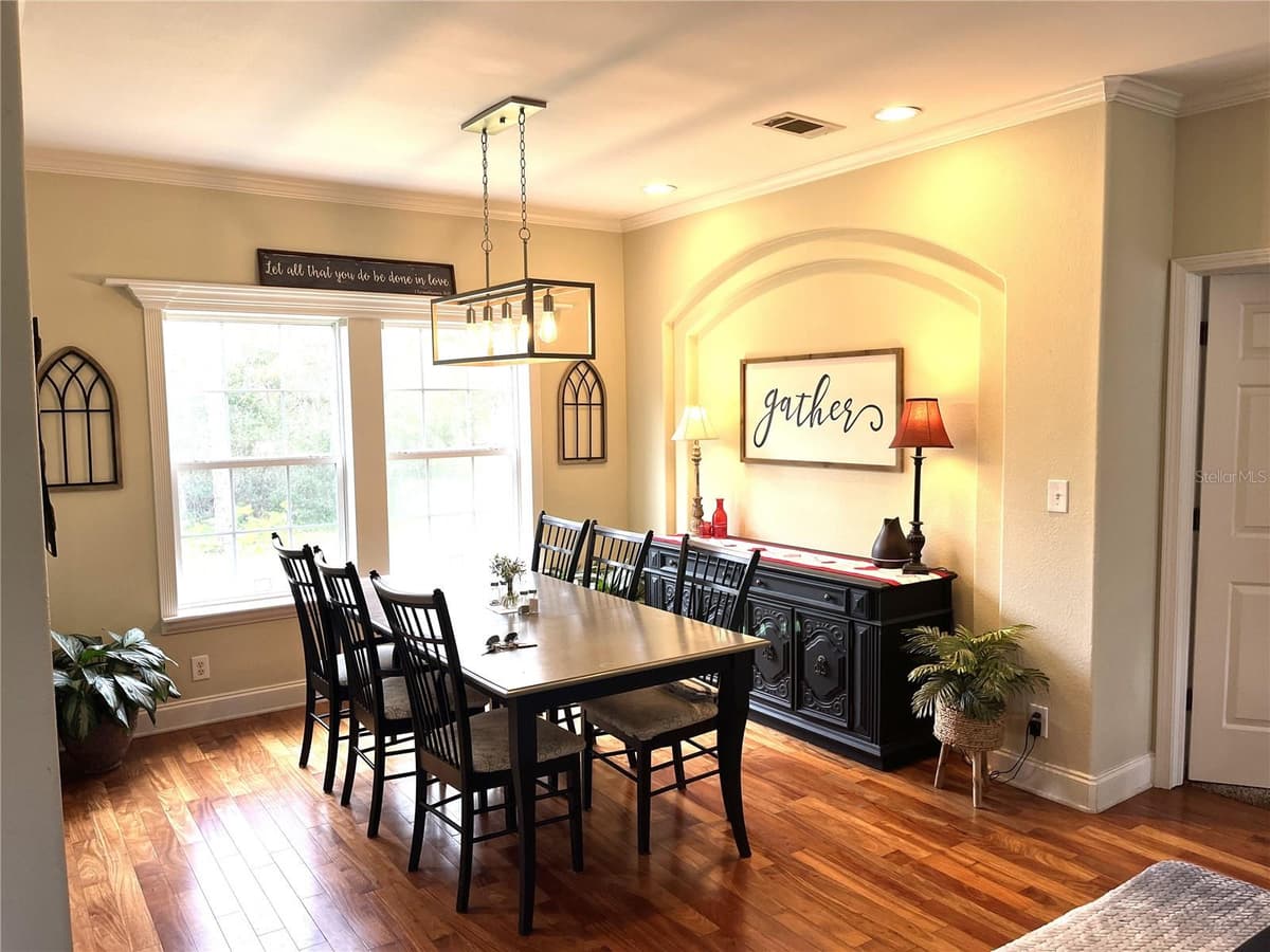 8529 KENTON ROAD — photo 11 of 51