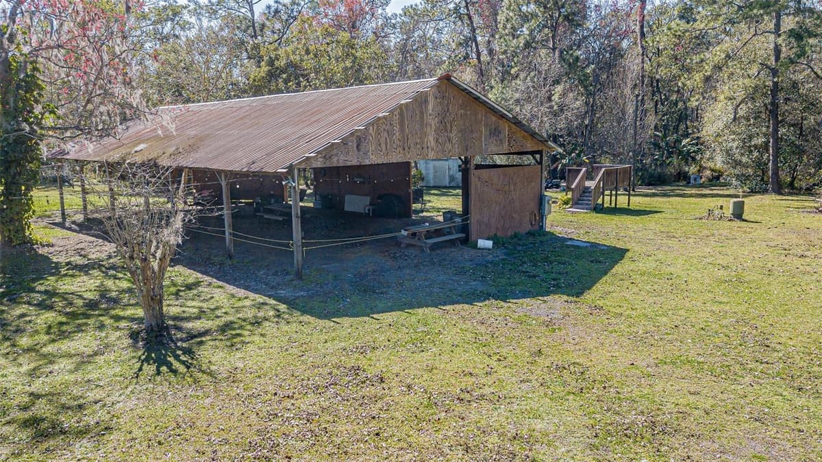 8529 KENTON ROAD — photo 42 of 51