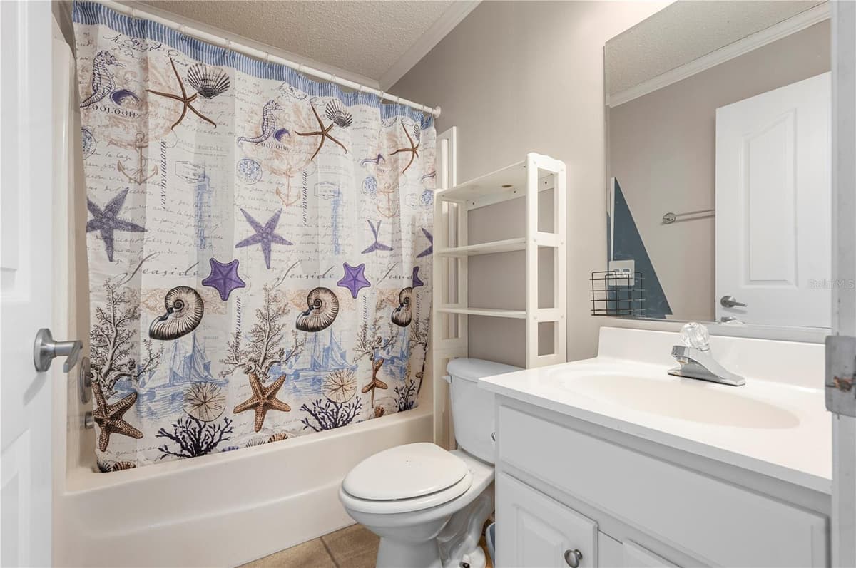 3004 BAMBOO COURT — photo 22 of 45