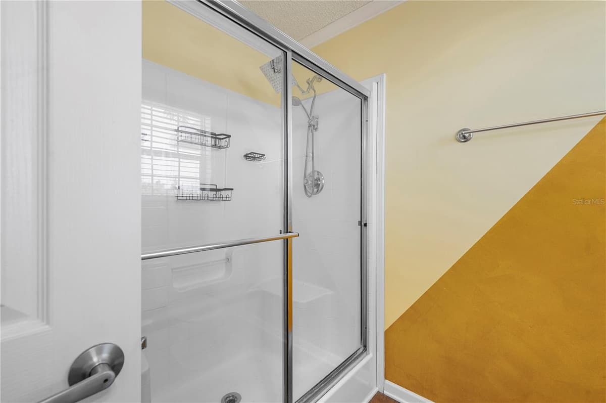 3004 BAMBOO COURT — photo 19 of 45