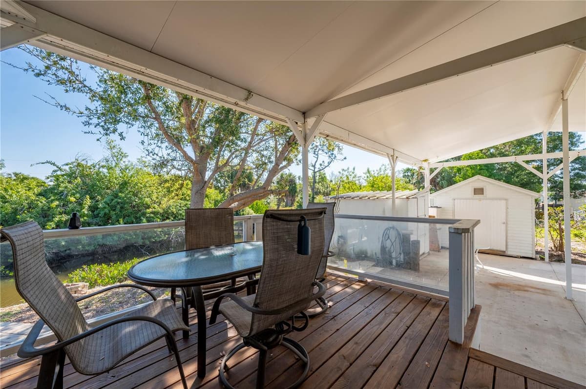 3004 BAMBOO COURT — photo 27 of 45