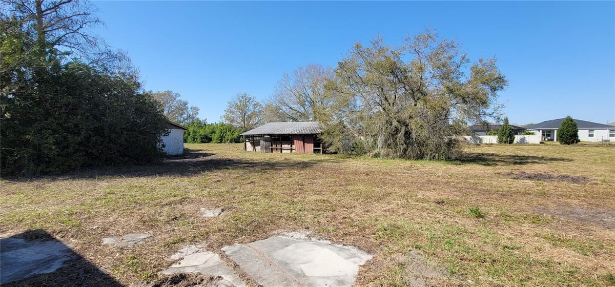 6012 LORRAINE ROAD — photo 4 of 21
