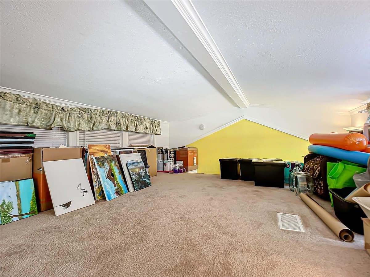 92 EAGLE POINT — photo 13 of 22