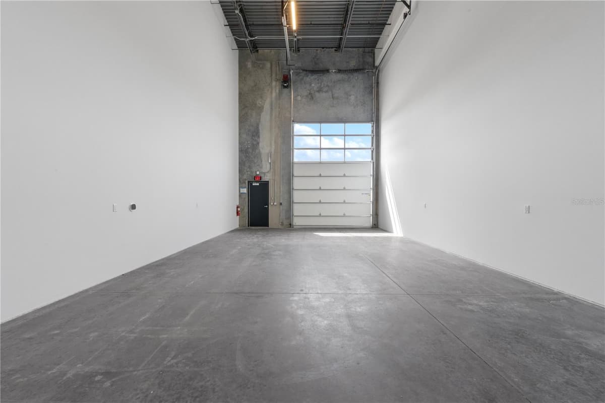 6500 MOTOR ENCLAVE WAY — photo 14 of 34