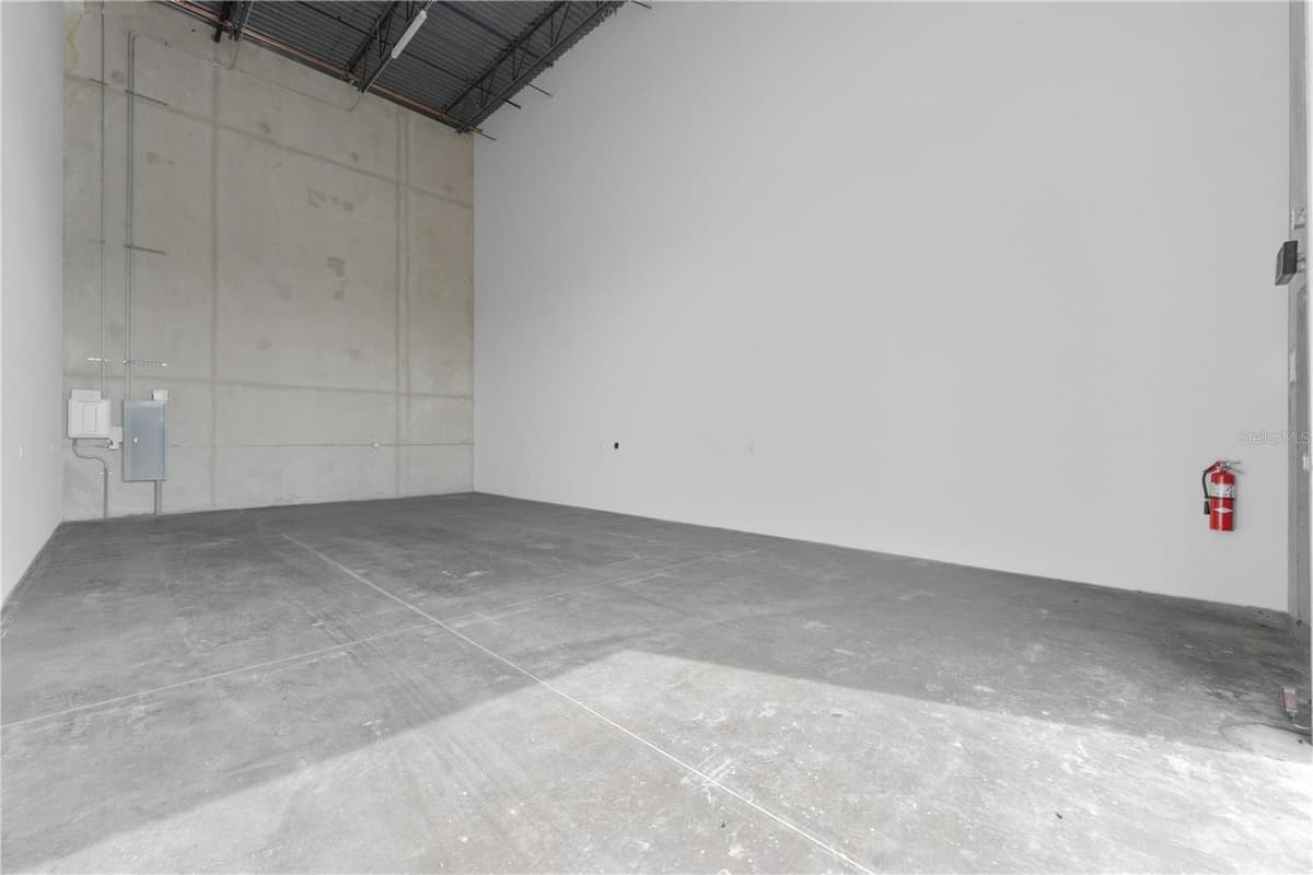 6500 MOTOR ENCLAVE WAY — photo 15 of 34
