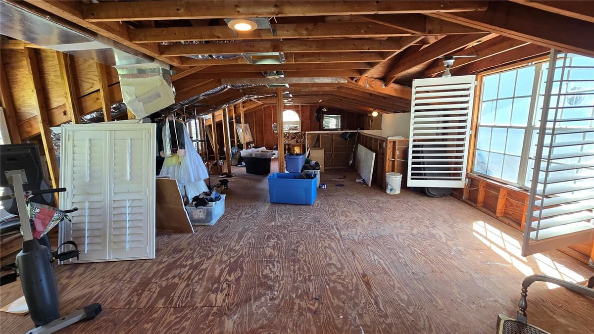 1648 LAGO VISTA BOULEVARD — photo 38 of 58
